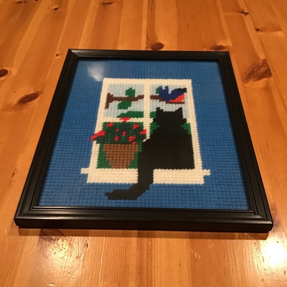 VINTAGE BLACK CAT WINDOW BIRD WATCHER EMBROIDERY - Picture 2 of 5